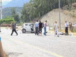 ANTALYA’DA TRAFİK KAZASI : 2 ÖLÜ !