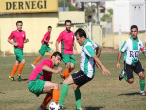 ANTALYA'LI İŞİTME ENGELLİLER'DEN GOL YAĞMURU