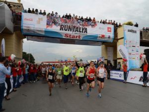 9. ULUSLARARASI RUNTALYA MARATONU