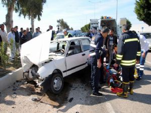 KUMLUCA'DA KAZA: 2 YARALI