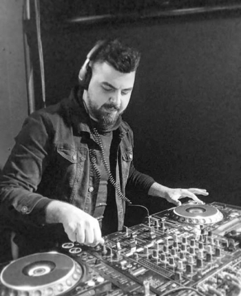 HIRSIZ DJ ARMAĞAN GONCAGÜL